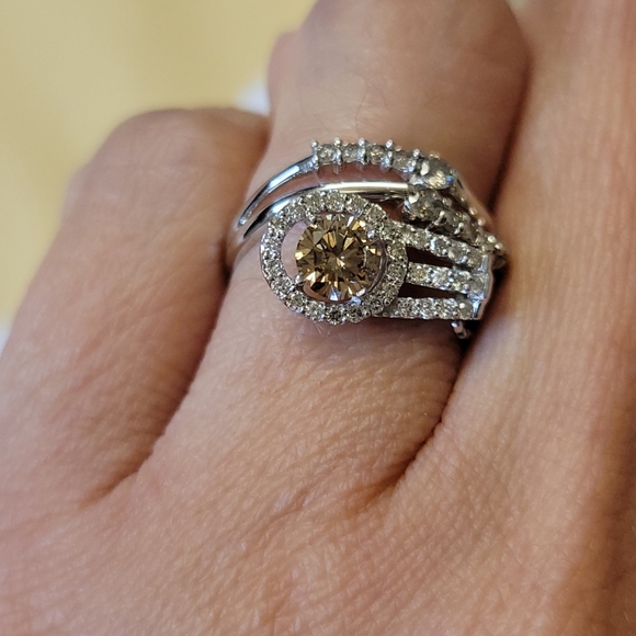 Choco Diamond 0.66c and 0.23c white Natural diamond necklace - Picture 8 of 14